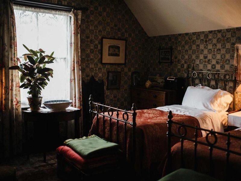 St Benedict - Victorian Bed And Breakfast Χέιστινγκς Εξωτερικό φωτογραφία