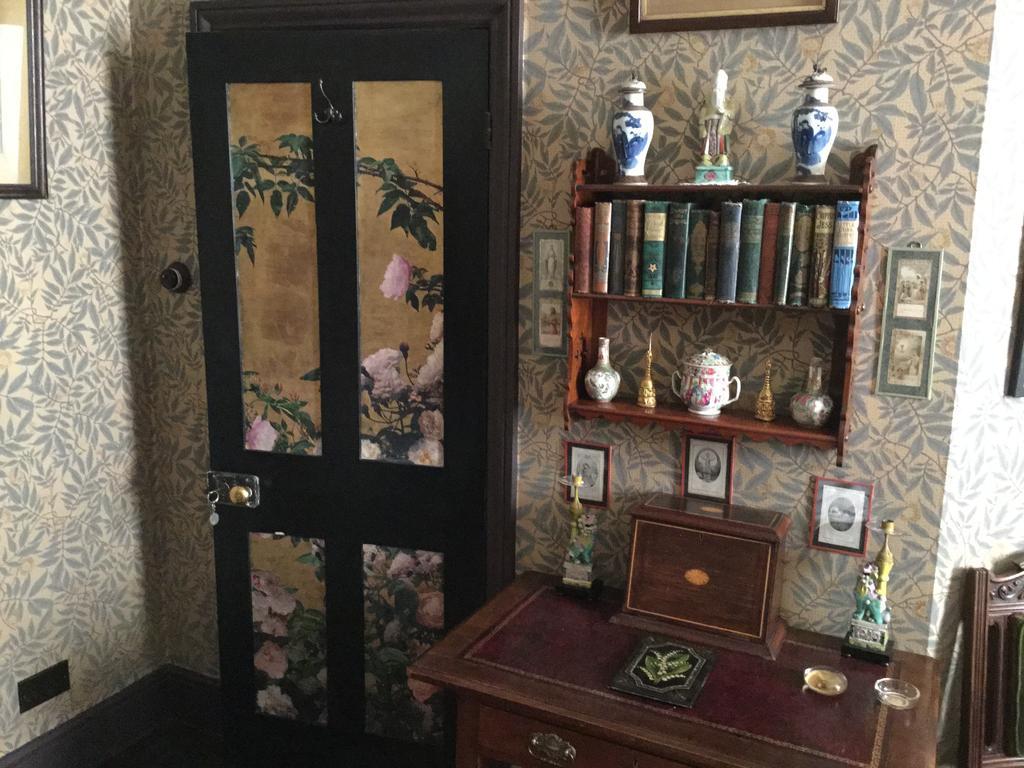 St Benedict - Victorian Bed And Breakfast Χέιστινγκς Δωμάτιο φωτογραφία
