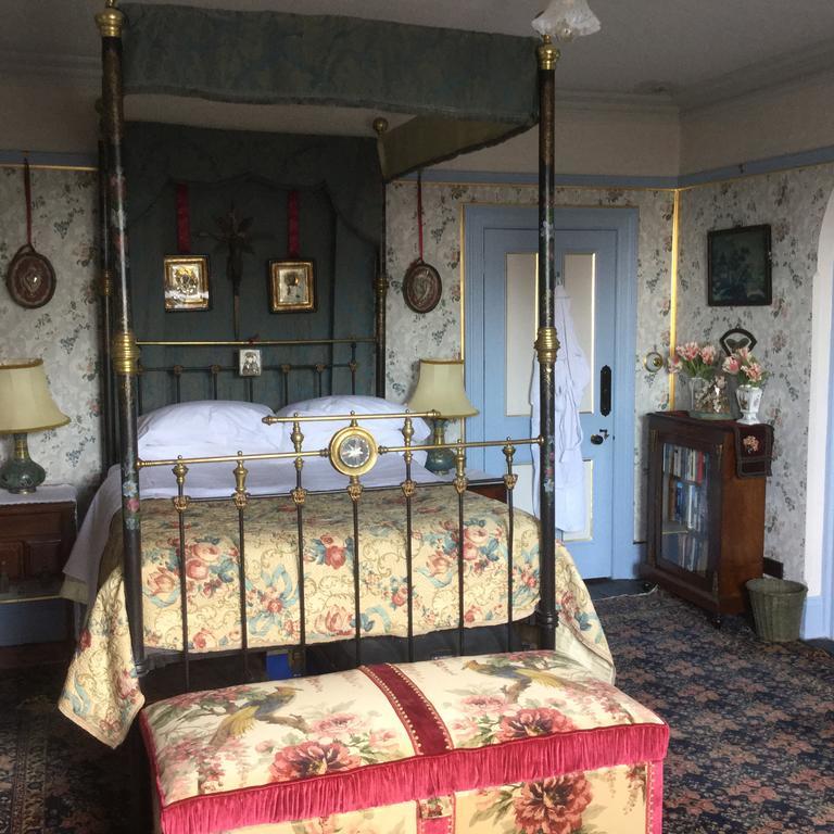 St Benedict - Victorian Bed And Breakfast Χέιστινγκς Δωμάτιο φωτογραφία